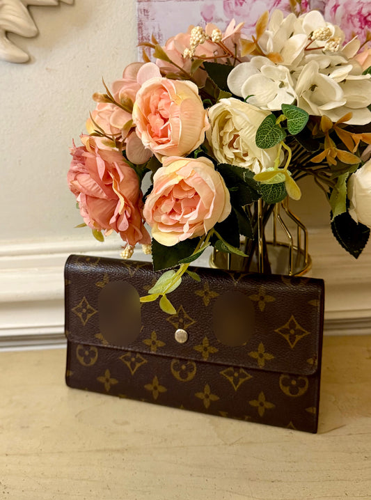 PreLoved Long Wallet